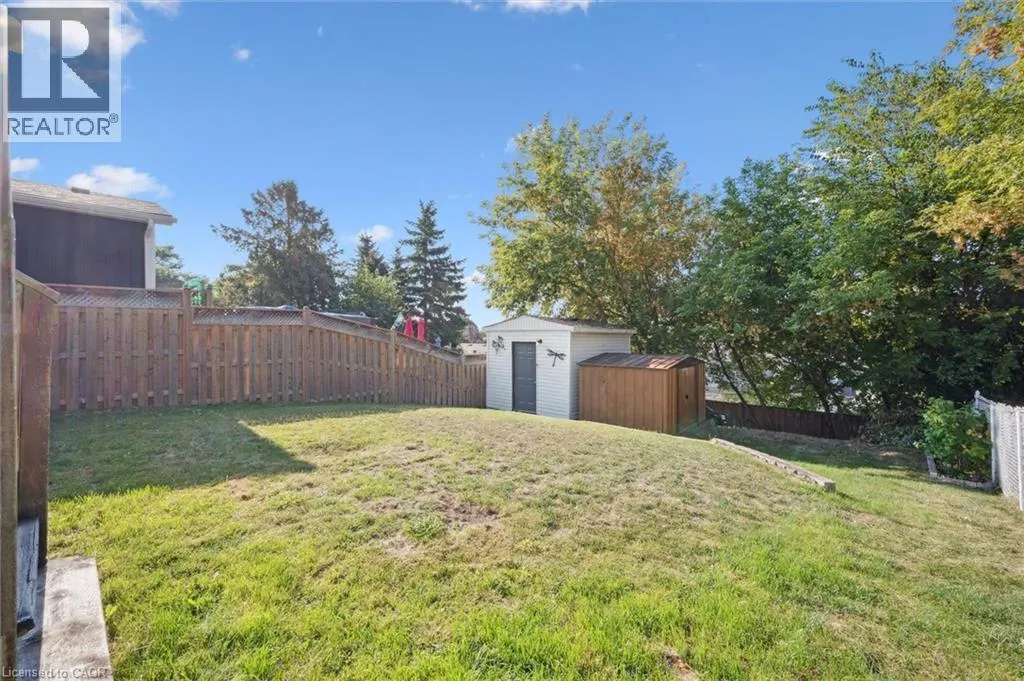 99 CARTER Crescent