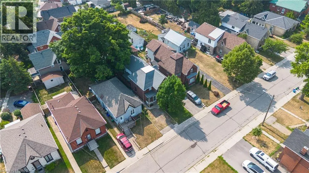 31 FAIR Avenue