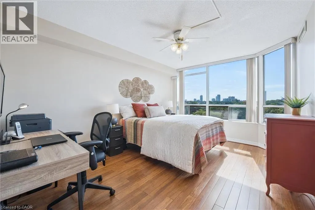 4 WILLOW Street Unit# 903, #903