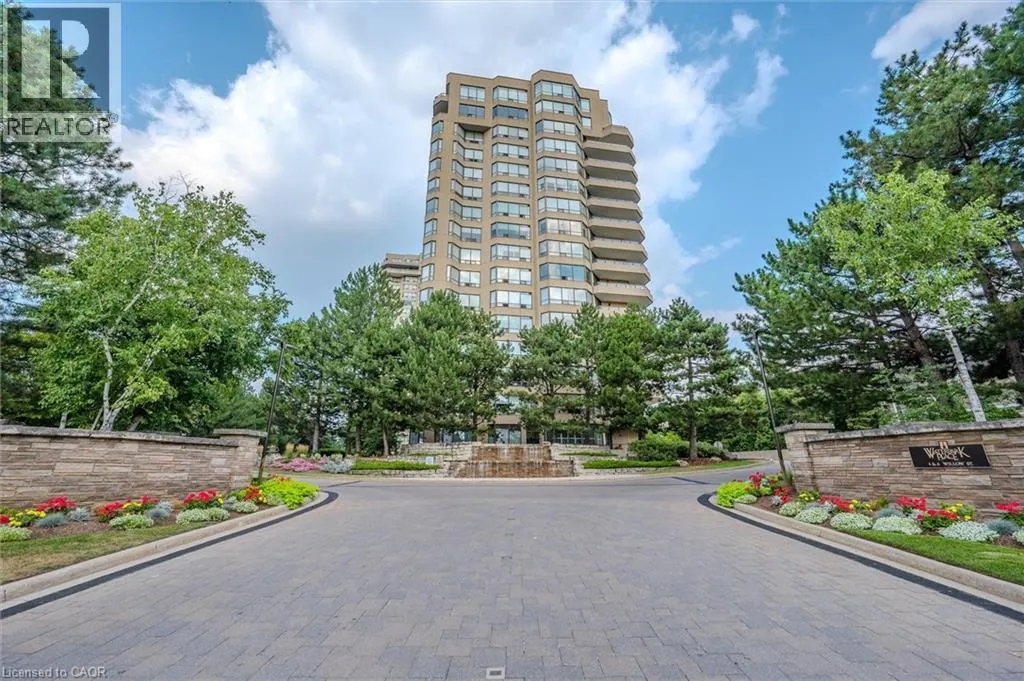 4 WILLOW Street Unit# 903, #903