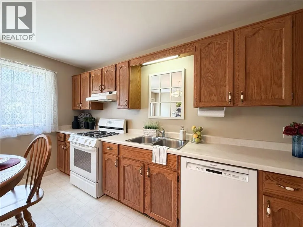 26 LINGWOOD Drive