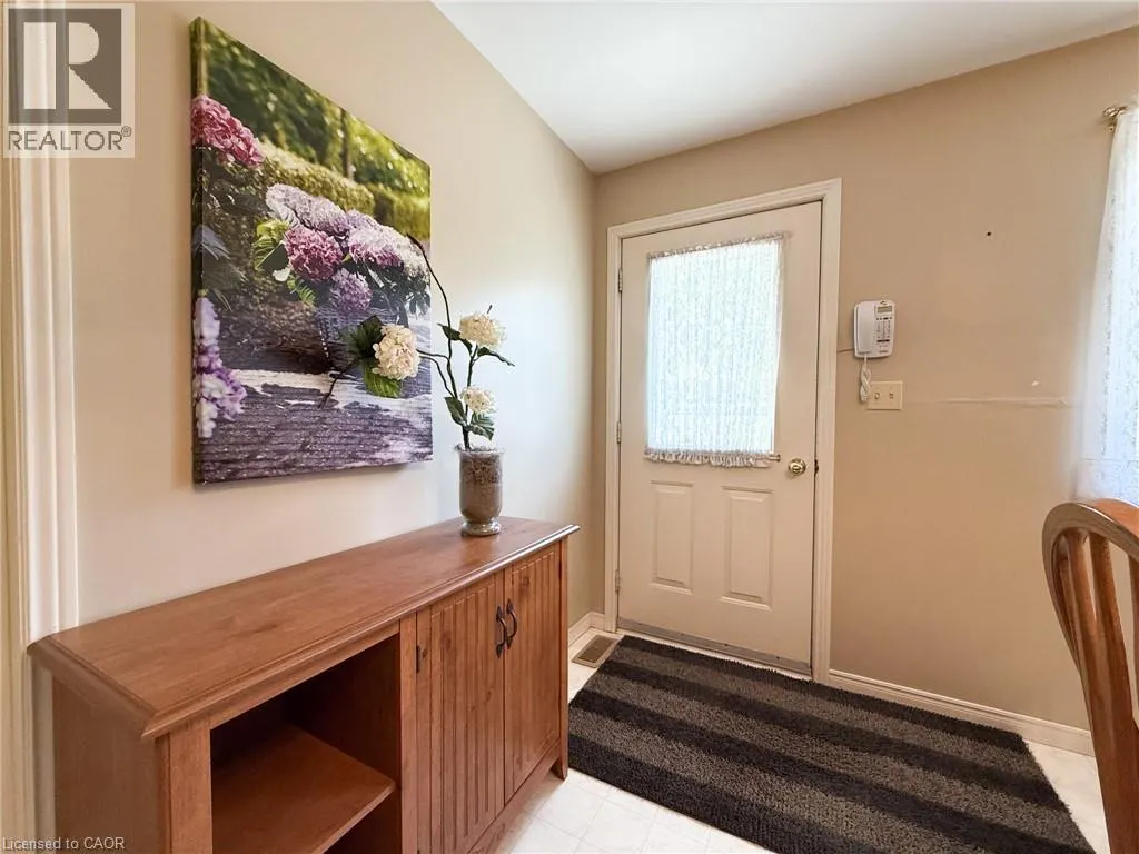 26 LINGWOOD Drive