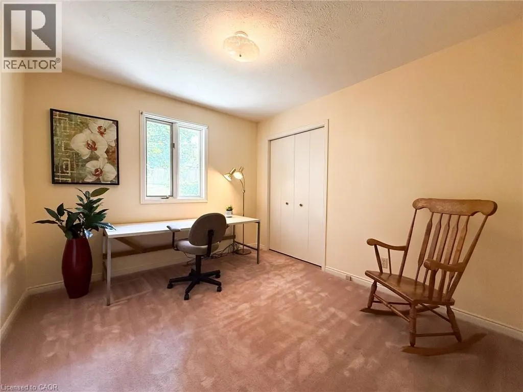 26 LINGWOOD Drive