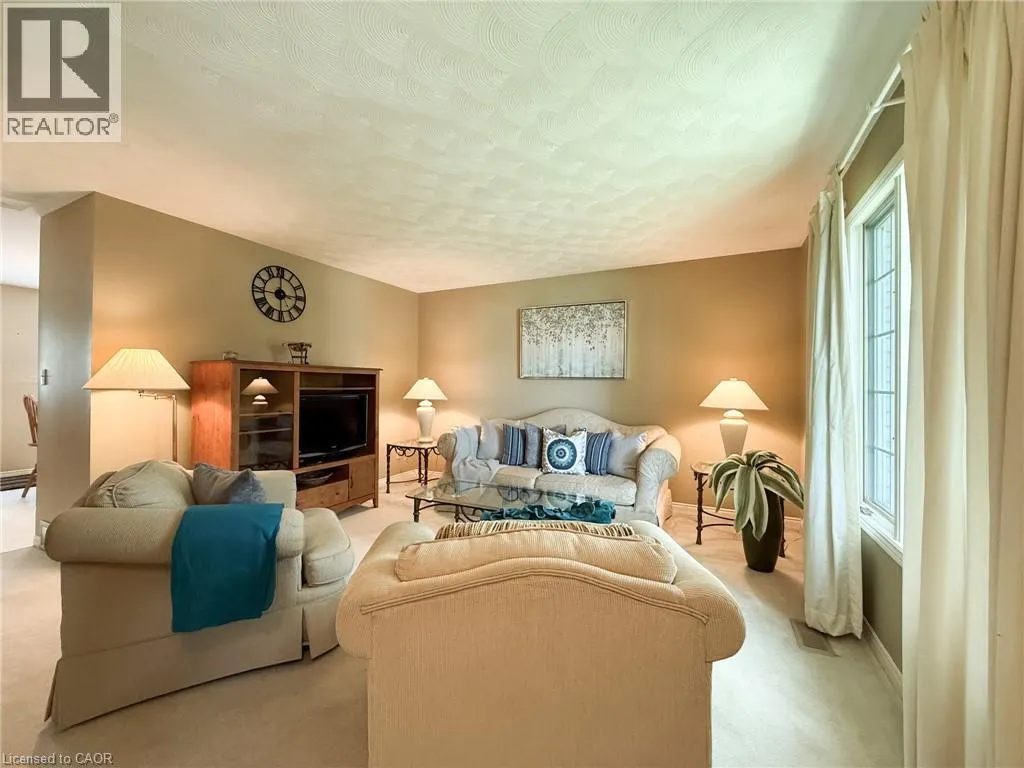 26 LINGWOOD Drive
