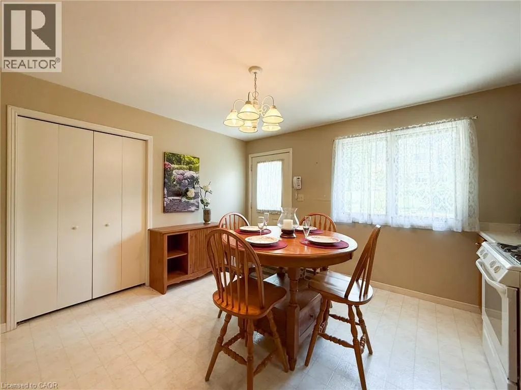 26 LINGWOOD Drive