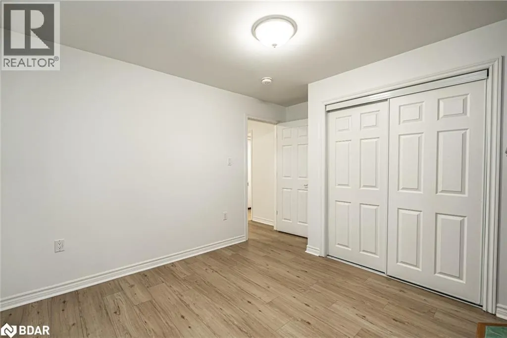 49 FOREST DALE Drive Unit# Lower, #Lower