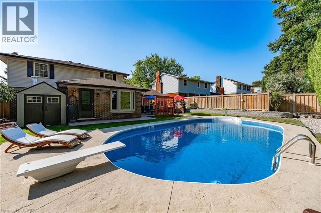 2105 AGINCOURT Crescent