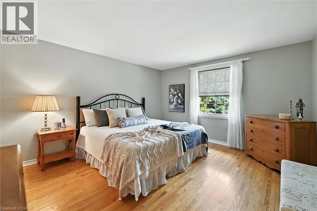 2105 AGINCOURT Crescent