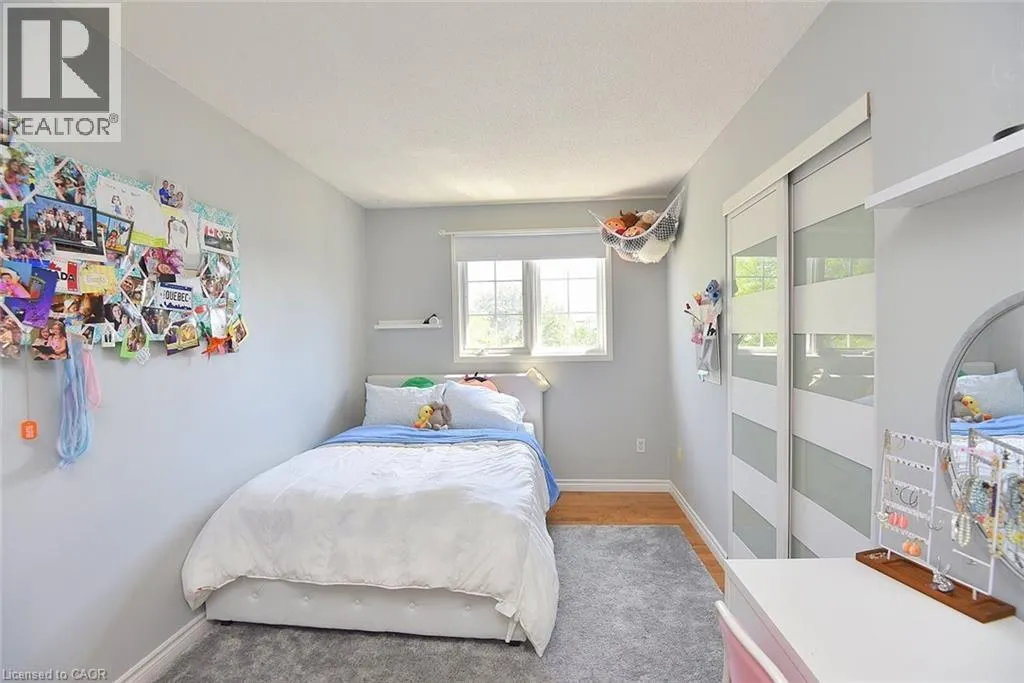 15 BRONTE Court