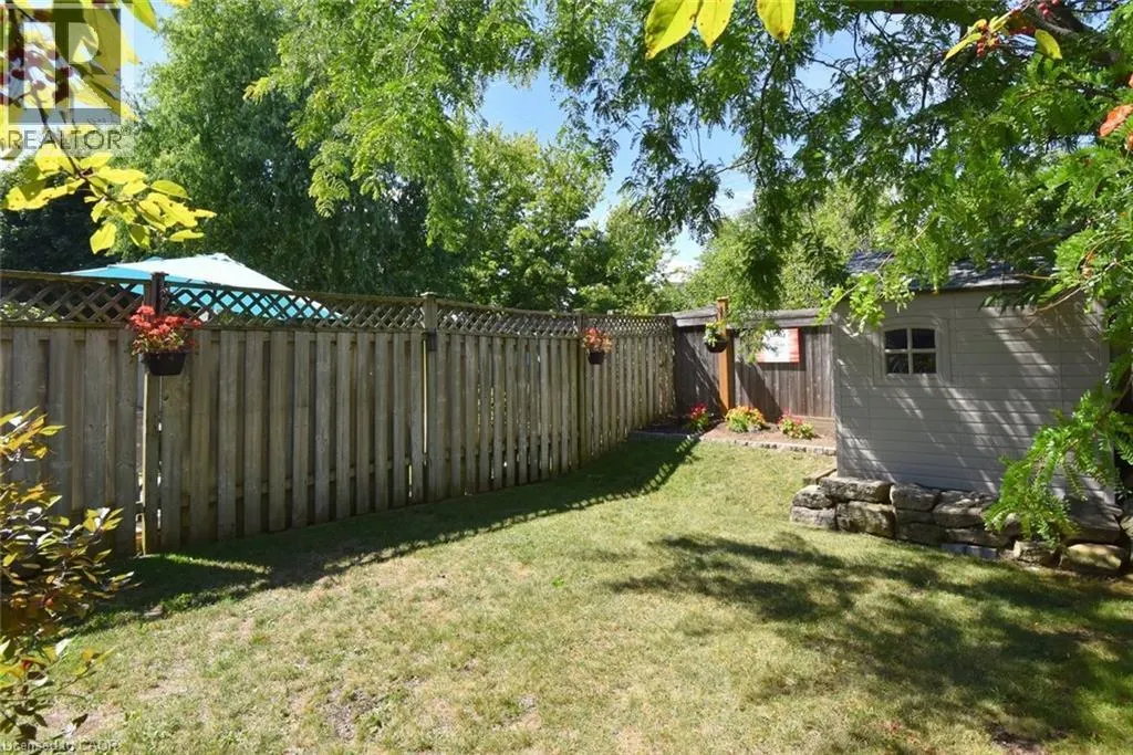 15 BRONTE Court
