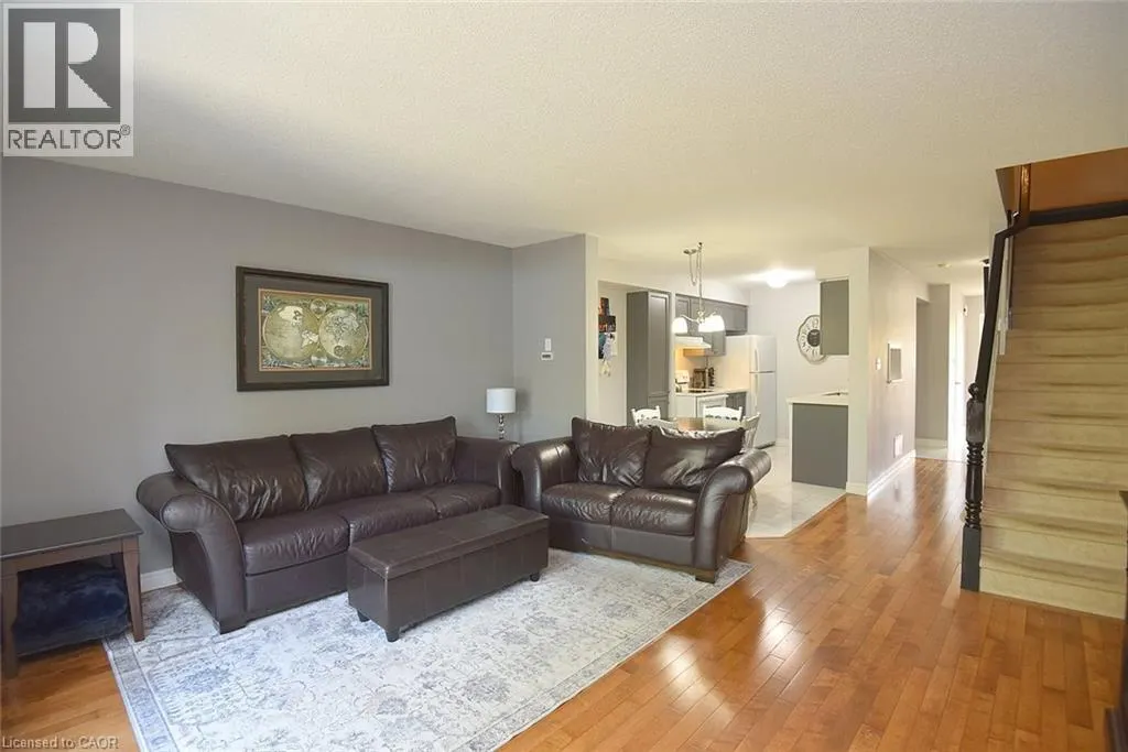 15 BRONTE Court