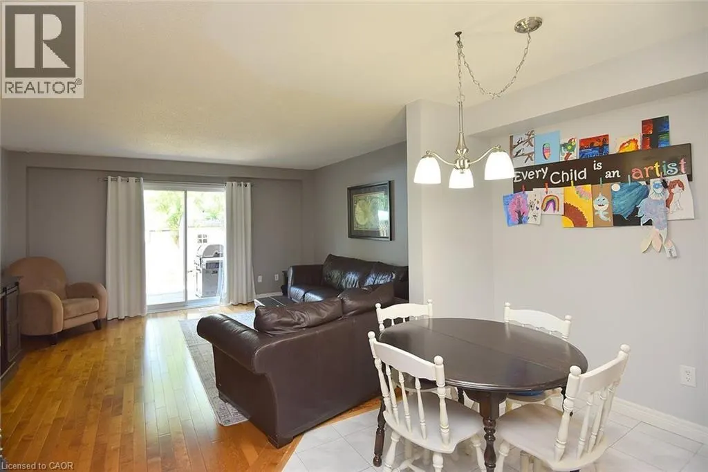 15 BRONTE Court