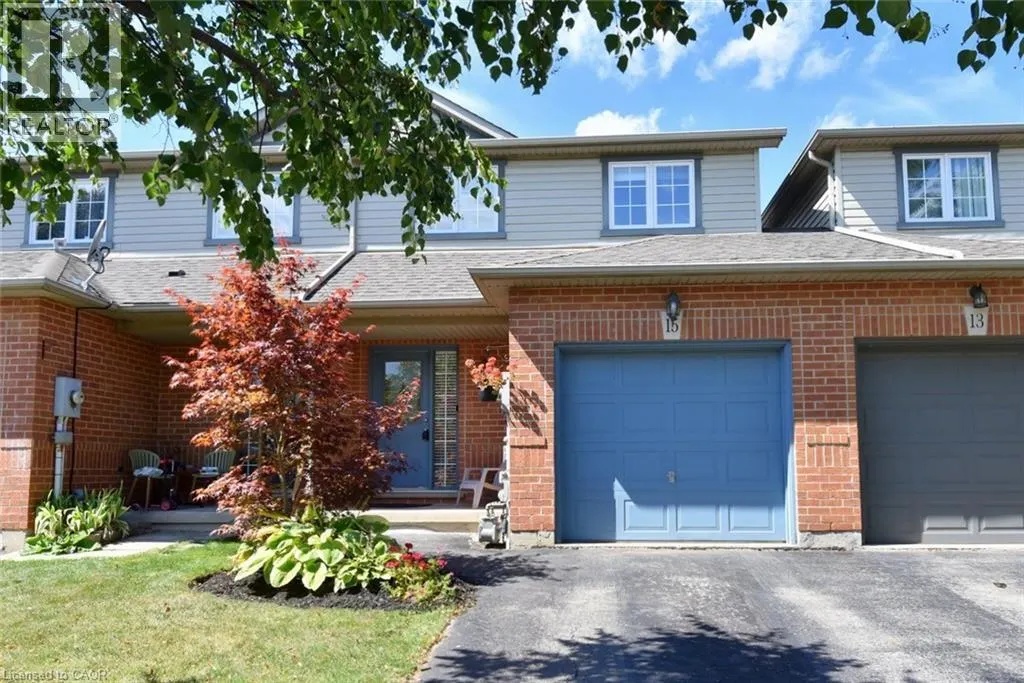 15 BRONTE Court