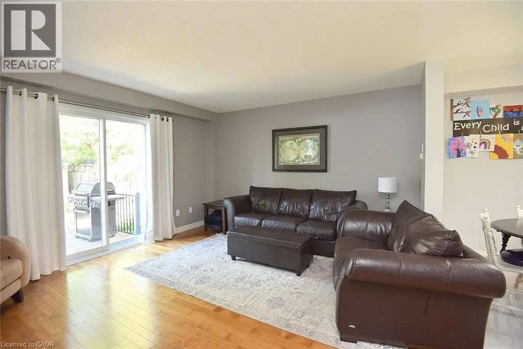 15 BRONTE Court