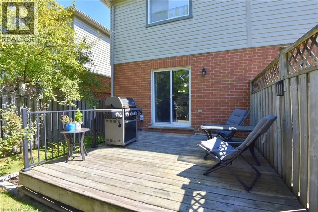 15 BRONTE Court