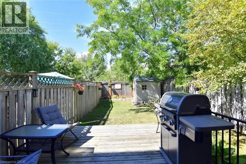 15 BRONTE Court