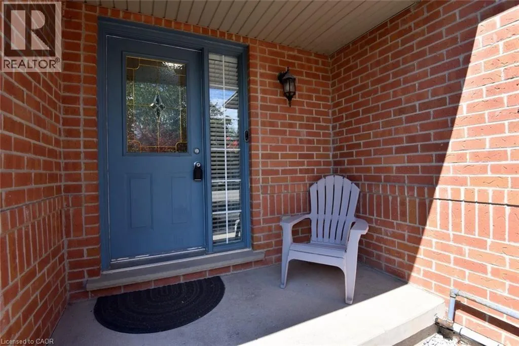 15 BRONTE Court