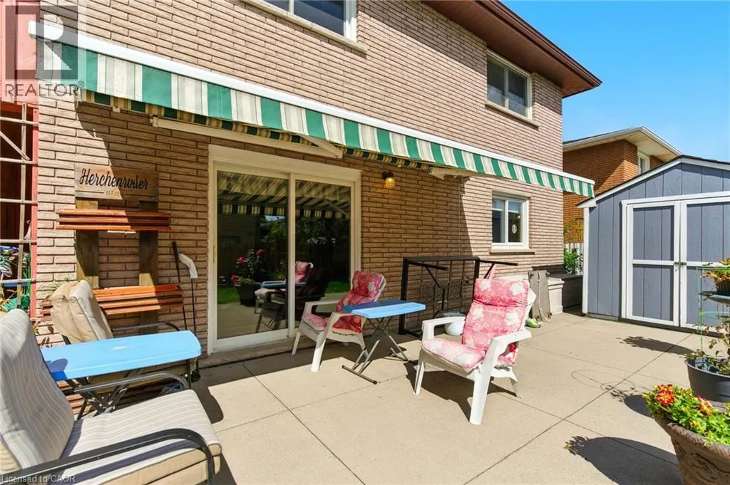 226 CARSON Drive