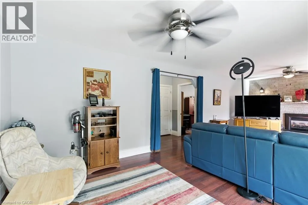 226 CARSON Drive