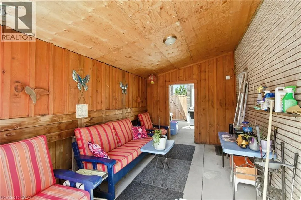 226 CARSON Drive