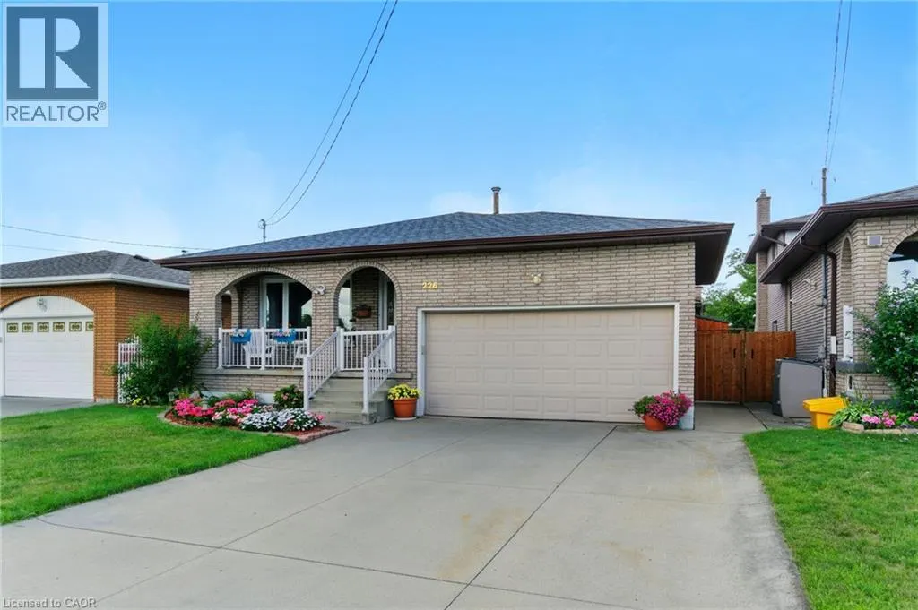226 CARSON Drive
