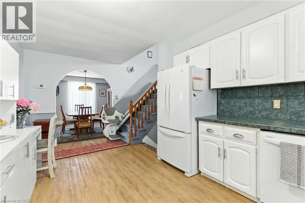 226 CARSON Drive