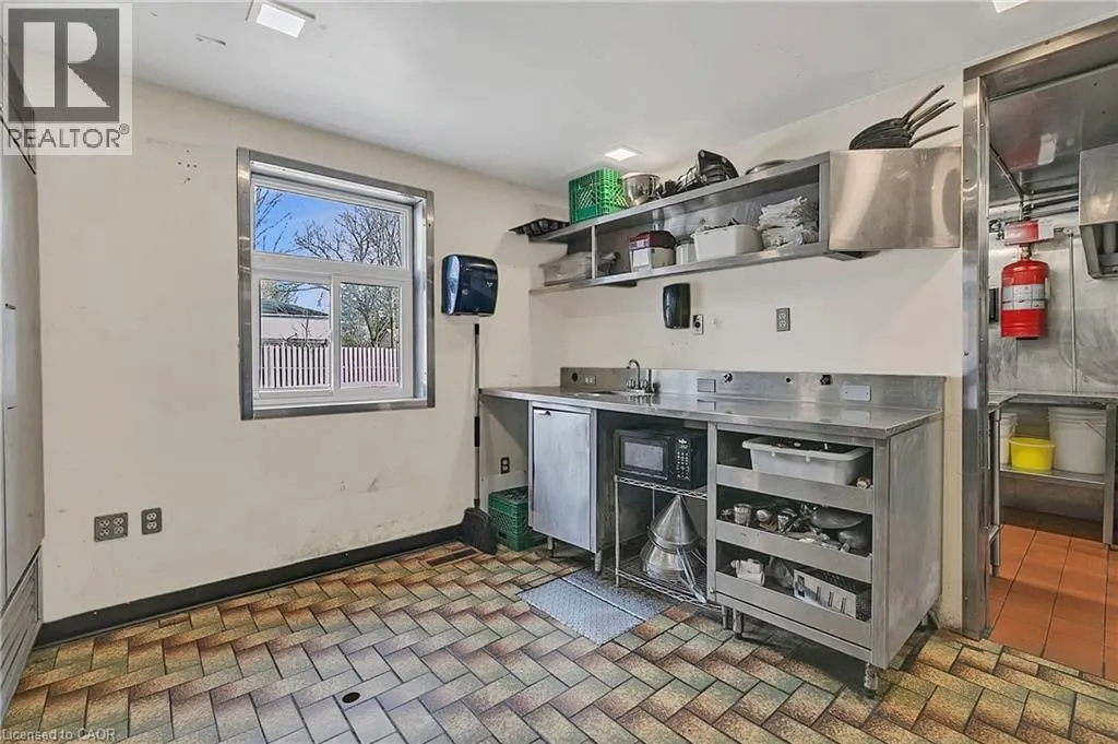 3215 ROSEVILLE Road