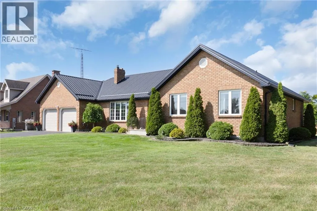 25 MCINTOSH Drive