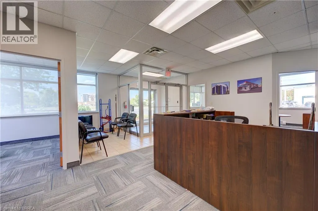 17 CORPORATE Place Unit# A, #A