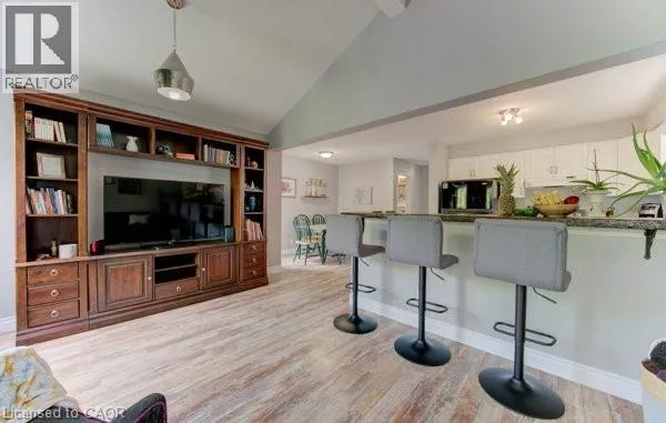 320 BANKSIDE Drive