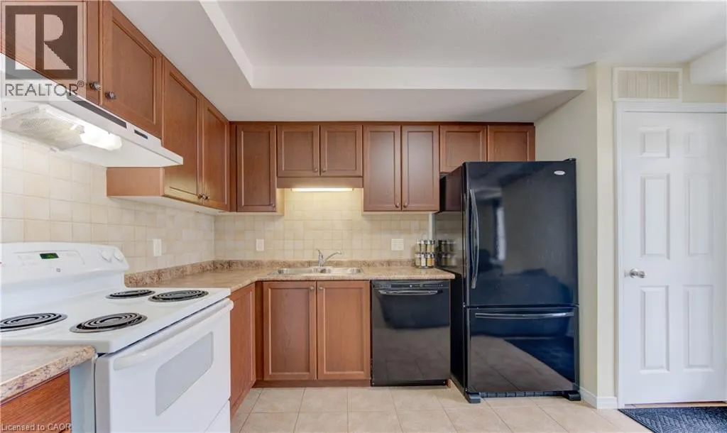 1460 HIGHLAND Road W Unit# 10F, #10F