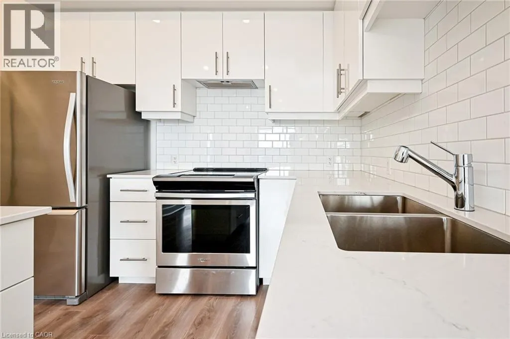 255 NORTHFIELD Drive E Unit# 607, #607