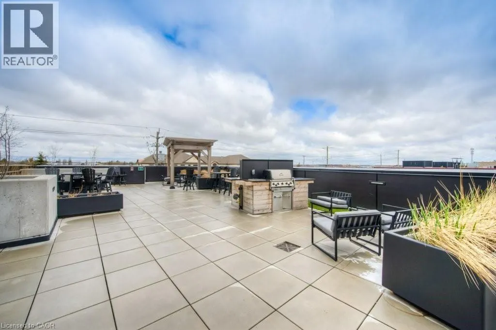 255 NORTHFIELD Drive E Unit# 607, #607