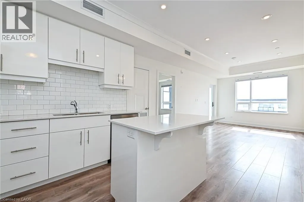 255 NORTHFIELD Drive E Unit# 607, #607