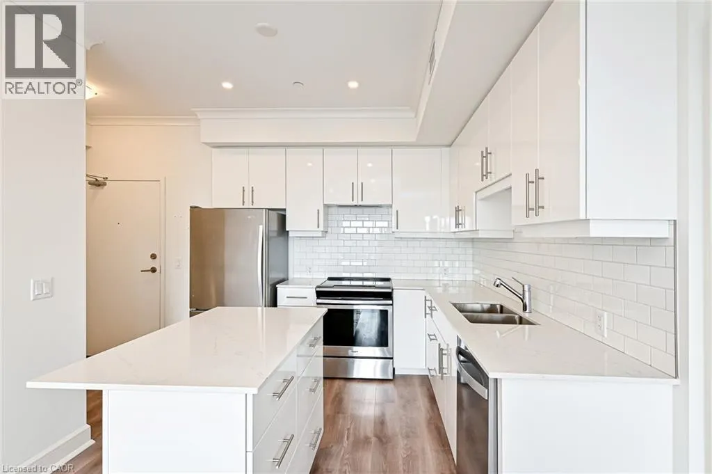 255 NORTHFIELD Drive E Unit# 607, #607