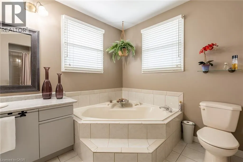 168 SIRENTE Drive