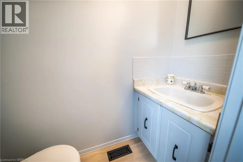 100 WHITE OWL Crescent