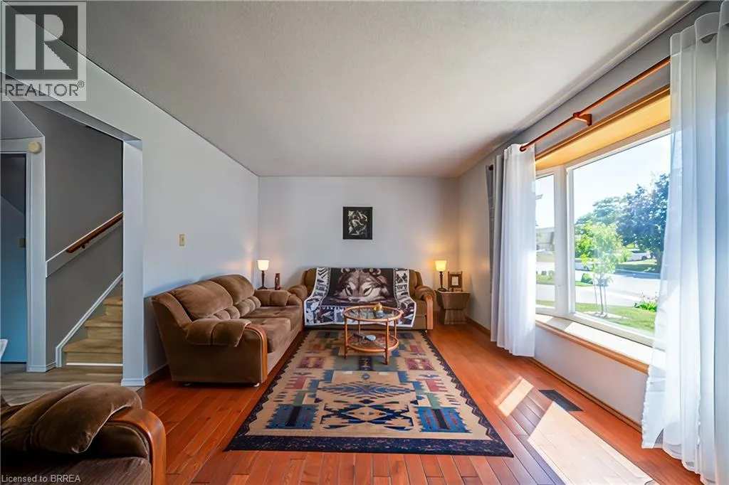 100 WHITE OWL Crescent