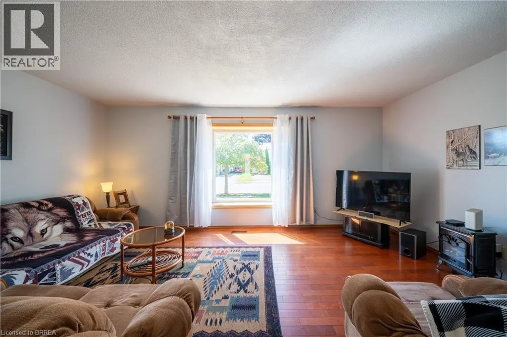 100 WHITE OWL Crescent