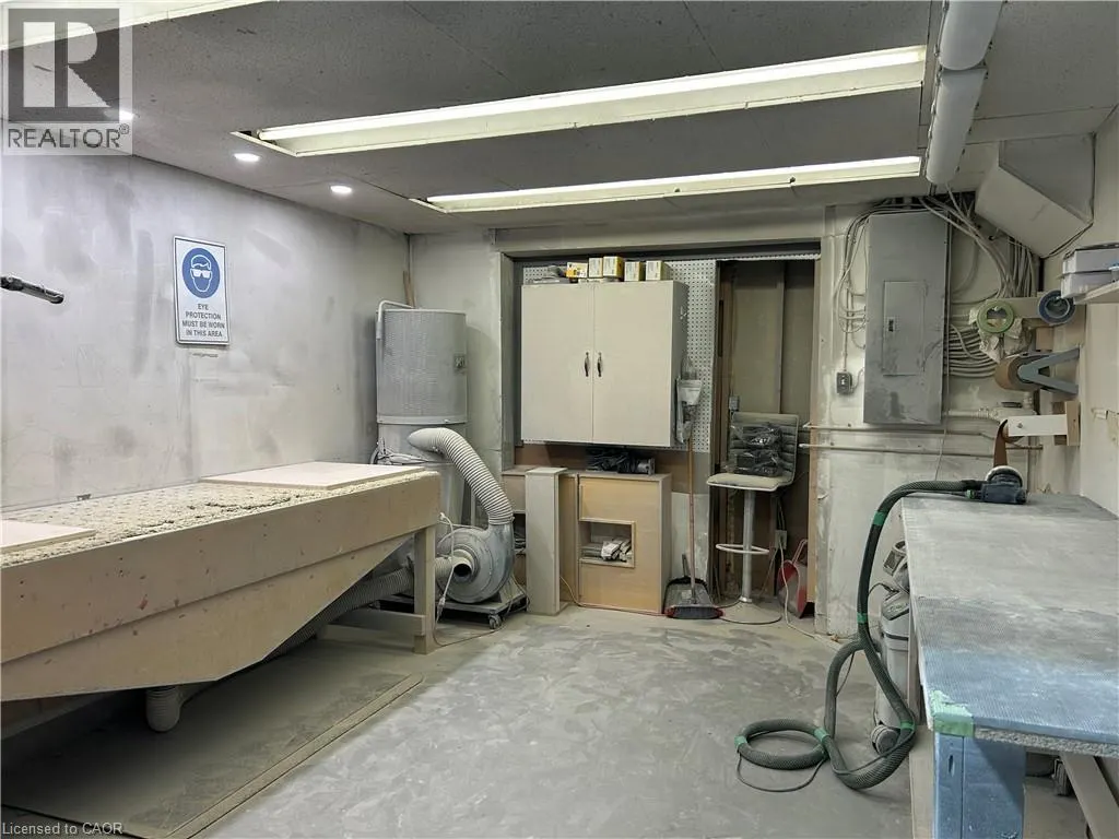 101 DONLY Drive S Unit# 2, #2