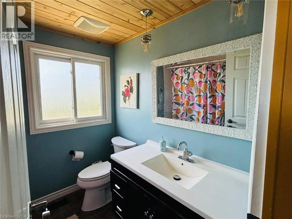 1442 PINEVIEW Court