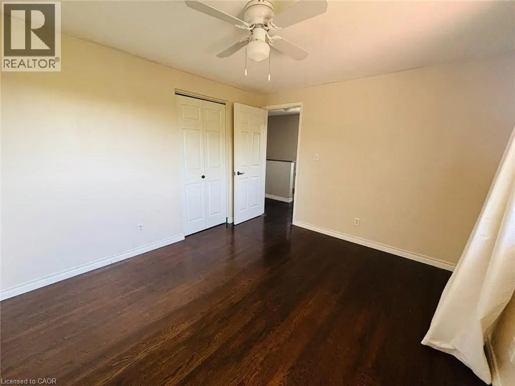 1442 PINEVIEW Court