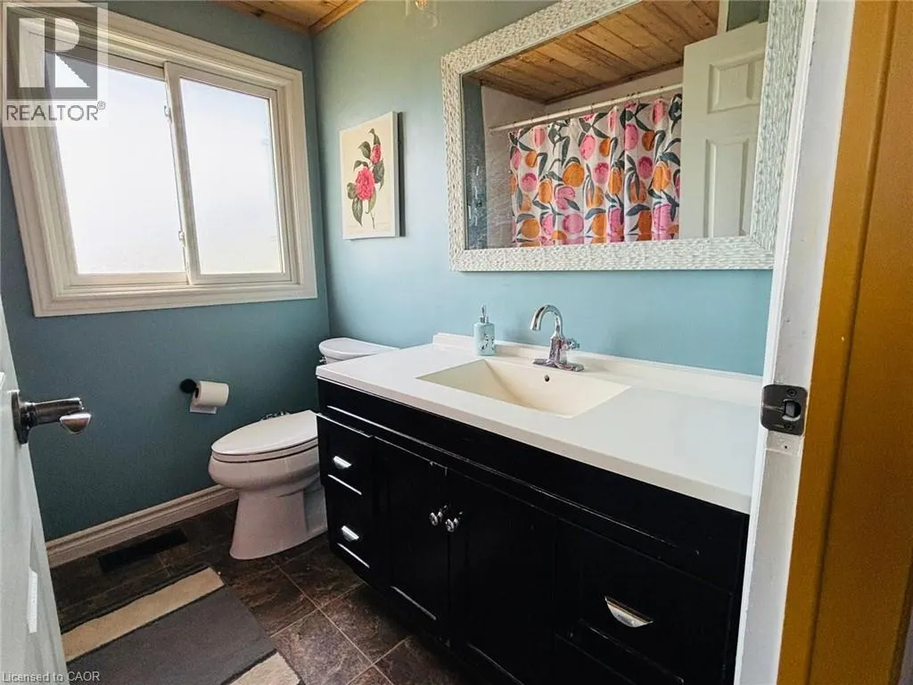 1442 PINEVIEW Court