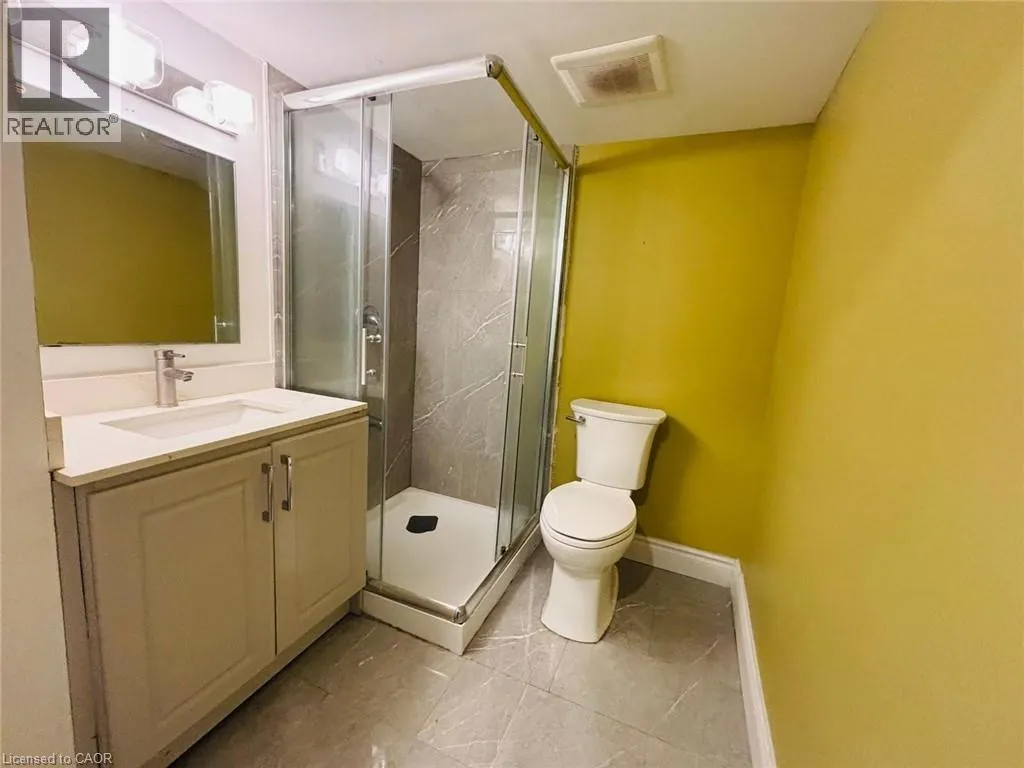 1442 PINEVIEW Court