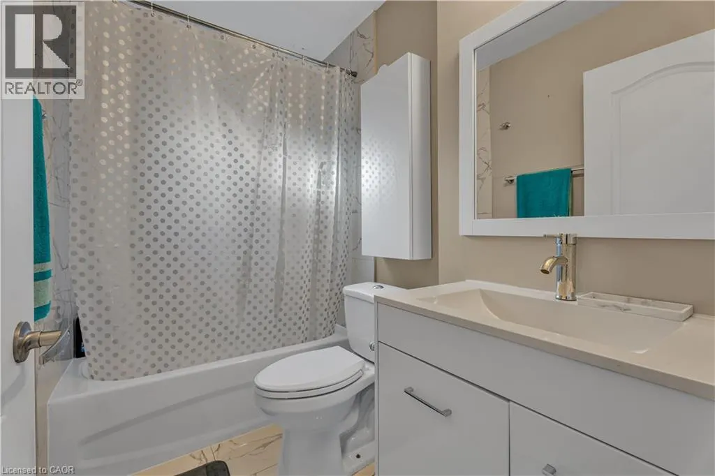 318 EAST 43RD Street