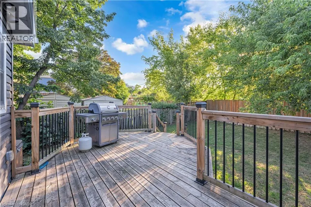 318 EAST 43RD Street