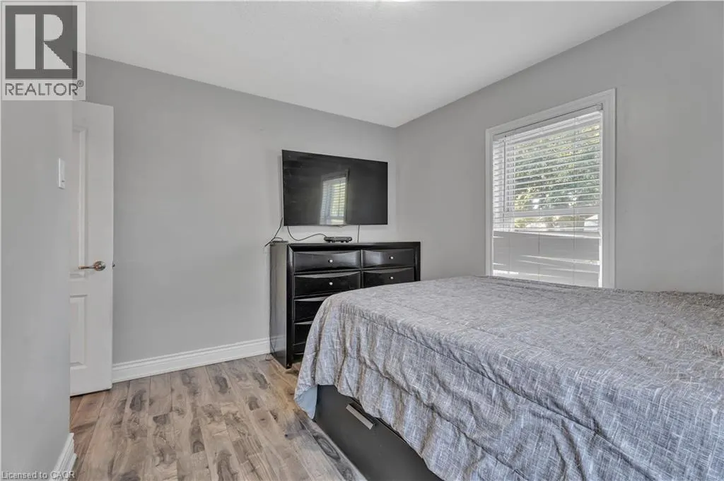 318 EAST 43RD Street