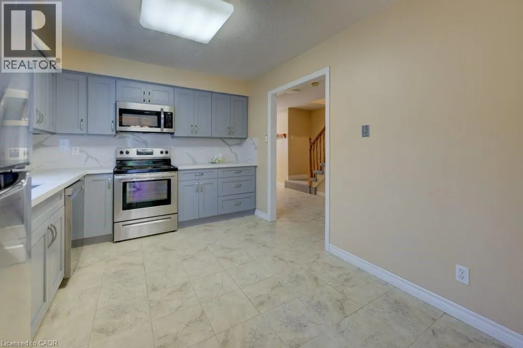 44 NORTHMANOR Crescent
