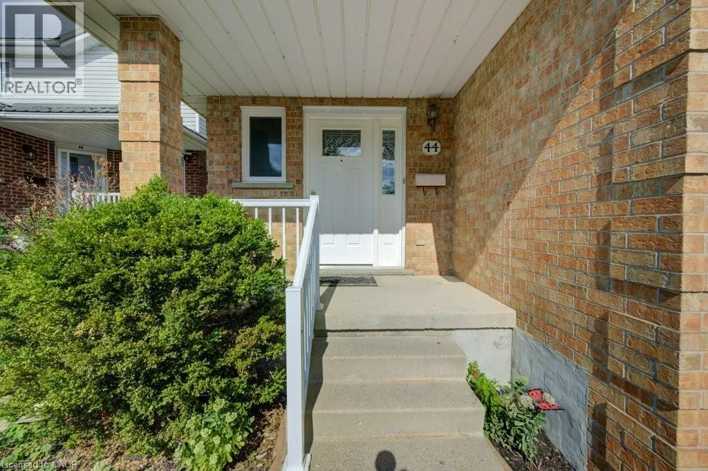 44 NORTHMANOR Crescent