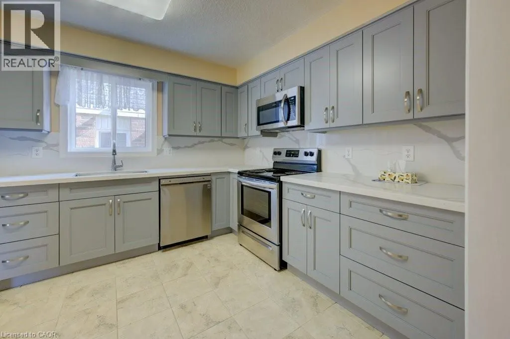 44 NORTHMANOR Crescent